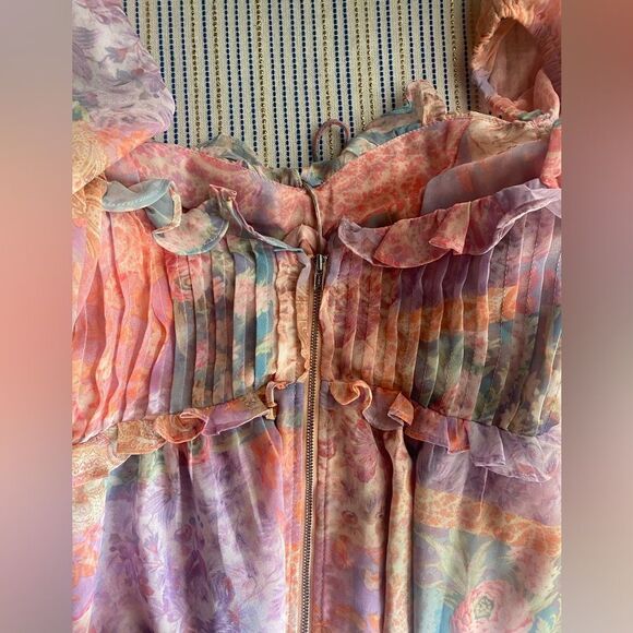 For love and lemons light multicolored dress with rods on the top part size XS - Picture 9 of 16